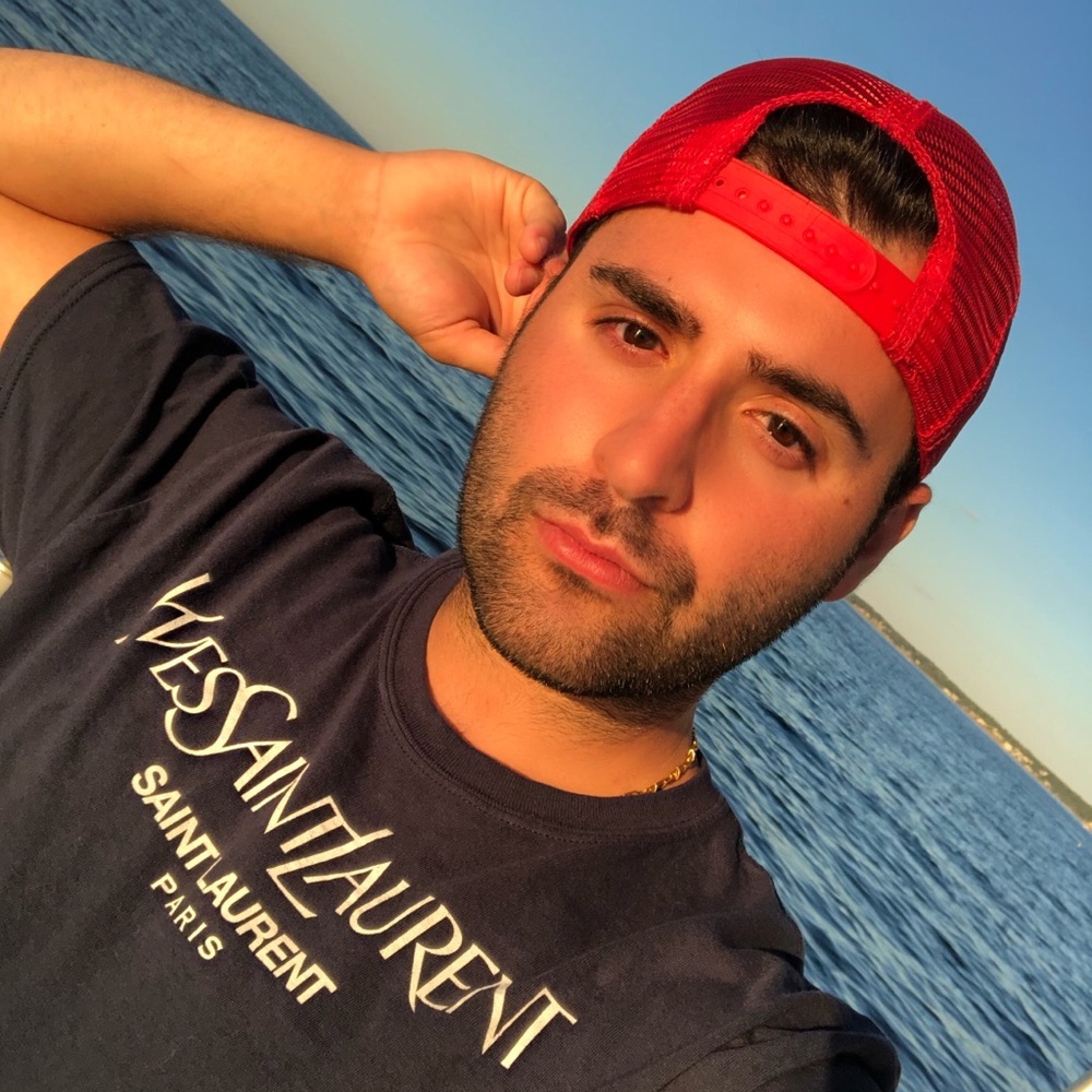 Meet your Posher, Andrew